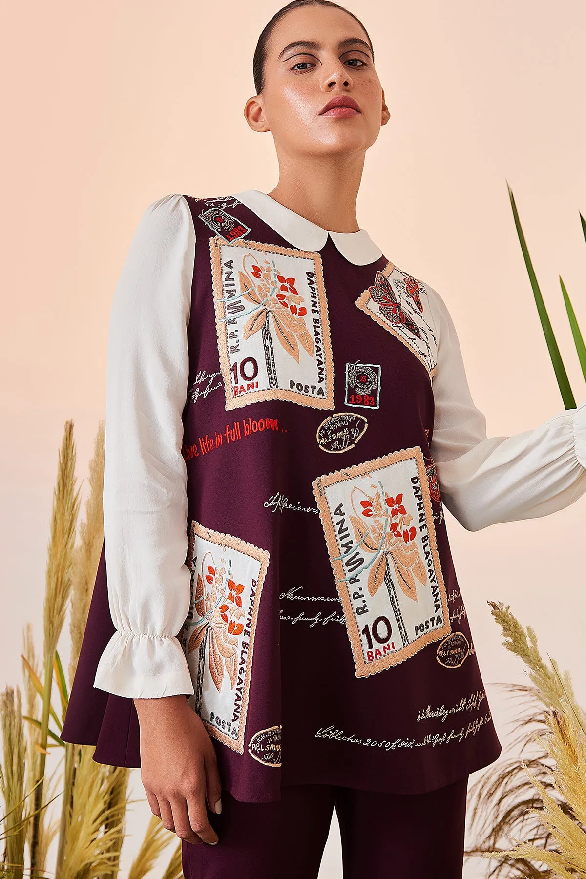 Straight Pant Of (Post Card Flared Top)